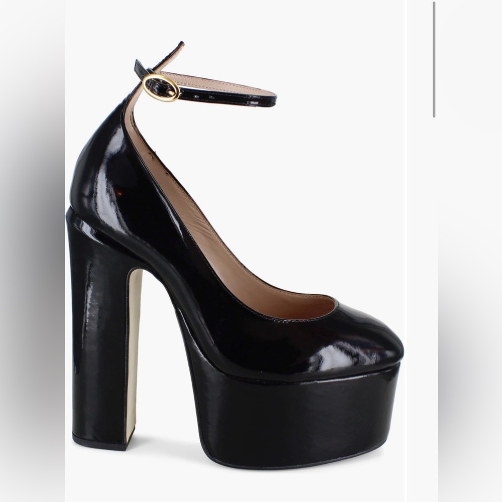 Black Platform Women's Shoes
